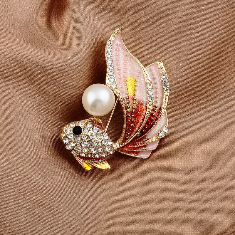 Dospita Cute Color Goldfish Brooch Fashion Rhinesonte Pearl Fish Animal Pin Brooches Accessories