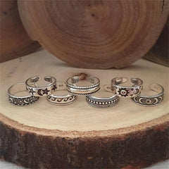 Dospita  -  7Pcs Vintage Carved Star Moon Toe Rings Kits Bohemian Adjustable Opening Finger Ring for Women Boho Beach Foot Toe Ring Jewelry