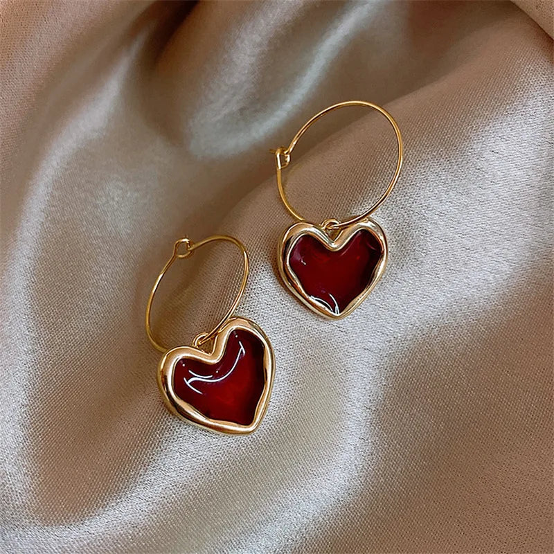 Dospita  -  New Design Red Heart Stud Earring Women Metal Gold Color Eye Heart Lips Wedding  Statement Earrings Fashion Party Jewelry