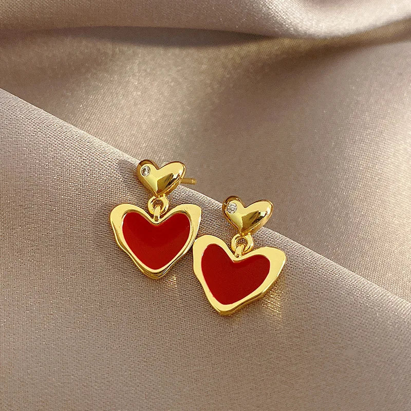 Dospita  -  New Design Red Heart Stud Earring Women Metal Gold Color Eye Heart Lips Wedding  Statement Earrings Fashion Party Jewelry