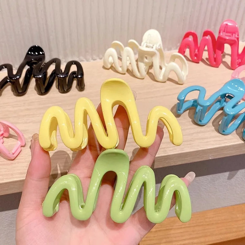 Dospita Colorful Jelly Wave Hair Claw Y2k Hairpin Women Girls Fashion Sweet Simple Acrylic Ponytail Hair Clip Headwear Accessories