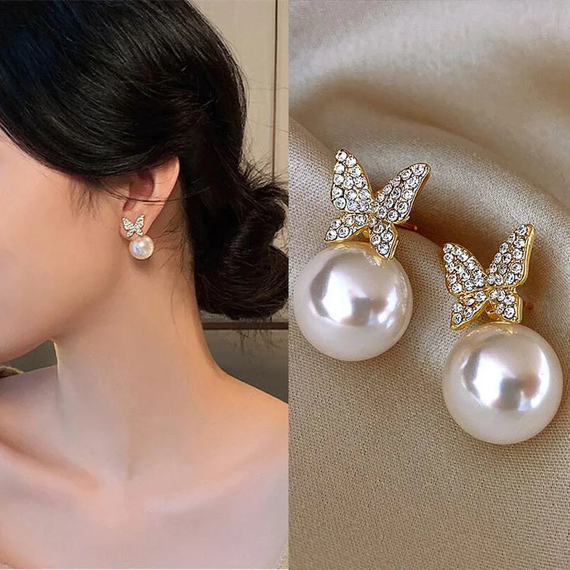 Dospita  -  New Bright Crystal Luxury Korean Unusual Claw Stud Earrings Ear Piercing Hook Irregular Pearl Christmas Jewelry Gift