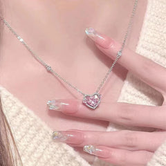 Dospita Shiny Crystal Zircon Pink Love Heart Clavicle Chain Necklace for Women Delicate Sweet Cool Teens Pendant Necklace Jewelry Gift