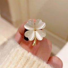 Dospita Mini Cute Clover Flower Brooches for Women Girls CZ Crystal Rhinestone Lapel Pin Sweater Coat Clothing Kawaii Korean Jewelry