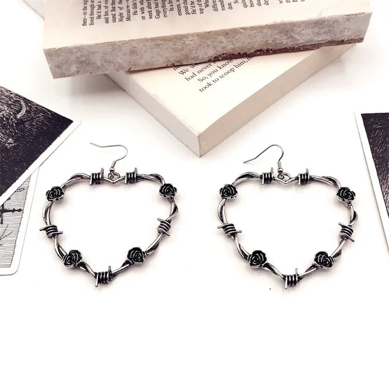 Dospita Gothic Rose Barbed Wire Heart Earrings for Women Fashion Punk Jewelry Accessories Gift Vintage Black Heart Drop Ear Hook Earring