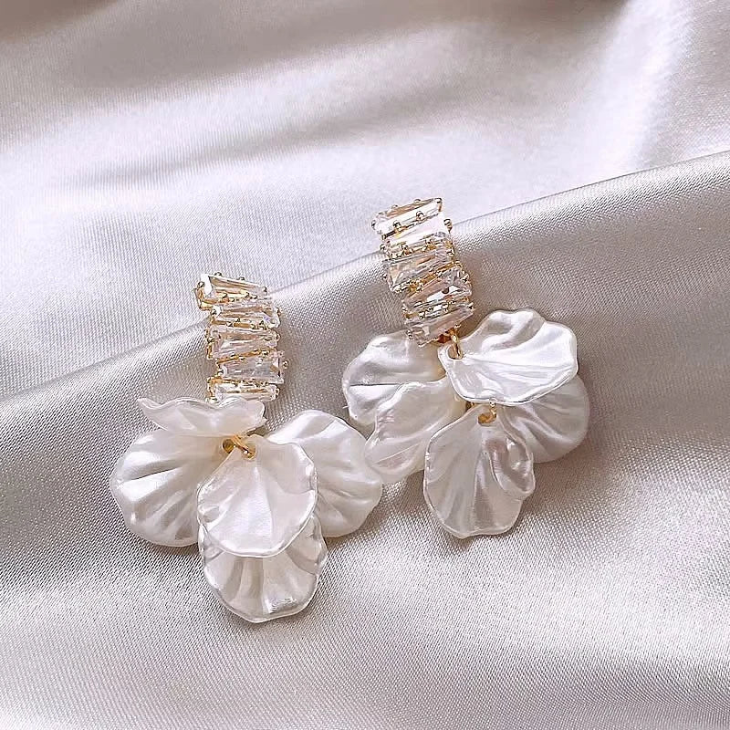 Dospita  -  Summer Long Flower Earrings Hand-made Pearl Beaded Korean Fashion Shiny Earrings Sweet Jewelry Gifts Wholesale