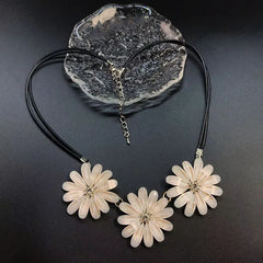 Dospita New Design Summer Fashion Girl Gewelry Accessories Sweet Romantic Colorful Resin Flower Necklace