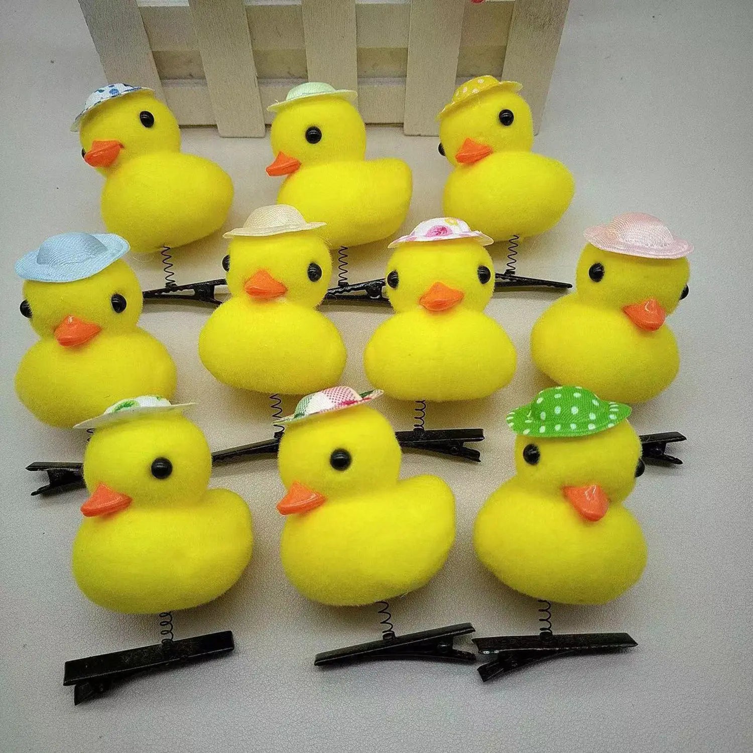 Dospita 1Pc Cartoon Funny Children 3D Little Yellow Duck Plush Hairpin Fashion Animal Duckbill Clip Accessories Headwear