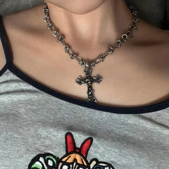 Dospita Grunge Rock Thorn Cross Necklace Men Cool Accessories Egirl Jewelry DIY Chains Pendant Necklace Women Fashion Punk Choker