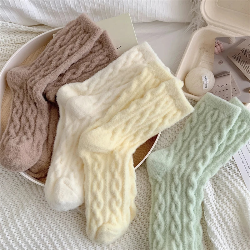 Dospita Warm Women's Socks New Winter Japanese Fashion Solid Color Fluffy Socks For Girls Home Thick Cute Floor Socks Kawaii Autumn Soft