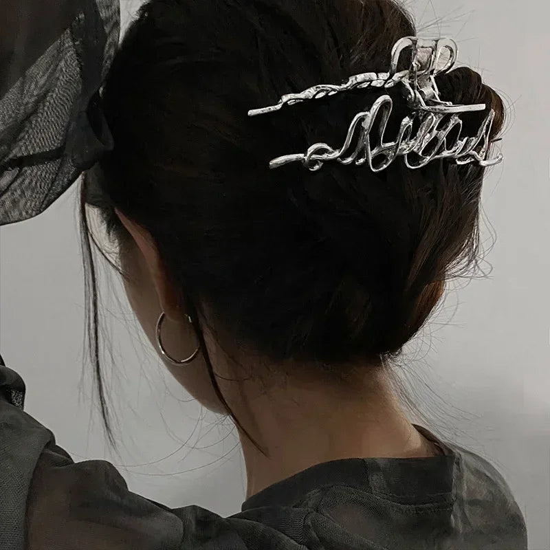 Dospita  -  Vintage Hairpins Punk Style Women Clips Irregular Accessories Silver Large Metal Claw Women Fashion Hair Claw Hair Catch