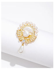 Dospita White Water DropPearl Baroque Brooch Exquisite Elegant for Women Luxury Party Jewelry Gift Sweater Scarf Coat PinAccessories