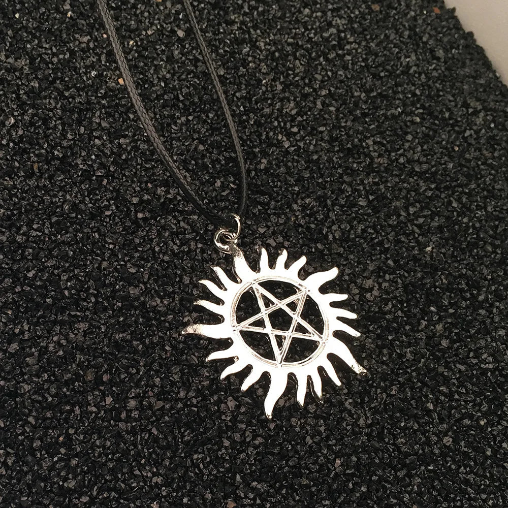 Dospita New Shining Sun Pentagram Pendant Necklace Supernatural Dean Statement Chain Leather Rope Necklaces Couple Women Men