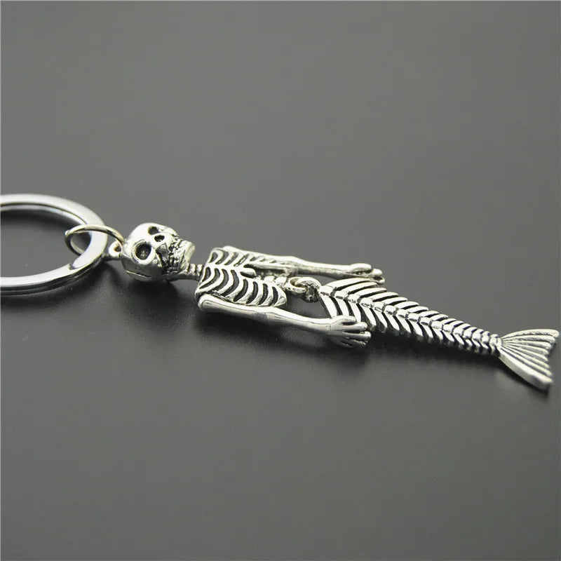 Dospita 1pcs Antique Sliver Color Mermaid Skeleton Key Chains Skull Key Ring for Gift for Men Halloween Gift