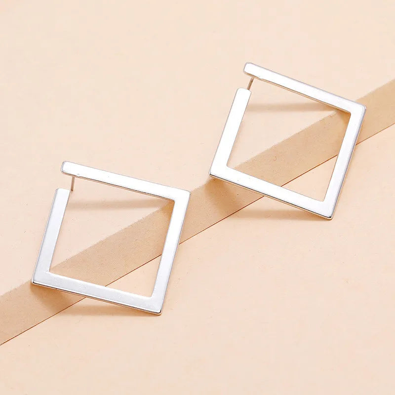 Dospita  -  Retro Minimalist Square Earrings Irregular Stud Earrings New Exaggerated Cold Wind Fashion Earring for Women Opening Accessories