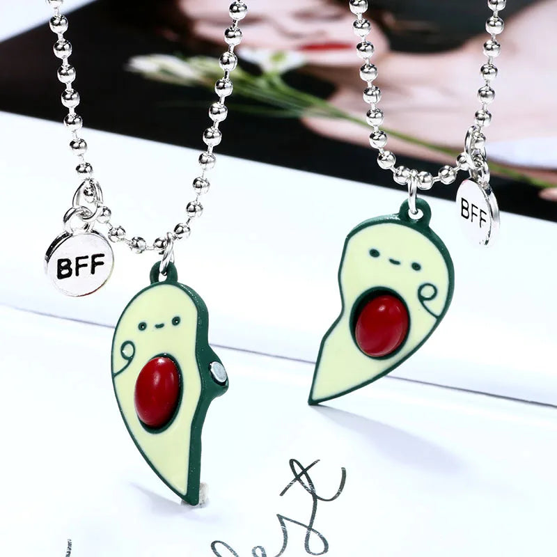 Dospita Fashion Avocado Heart Magnetic Pendant Necklaces for Women Clavicle Chain BFF Best Friend Friendship Couple Necklace Jewelry