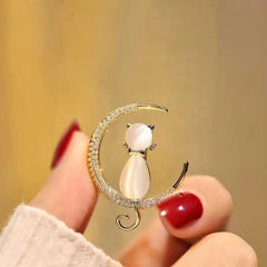 Dospita Elegant Rhinestone Moon Cat Brooch Pin Cute Kitten Animal Crystal Corsage Brooch Clothing Accessories Lady Gift