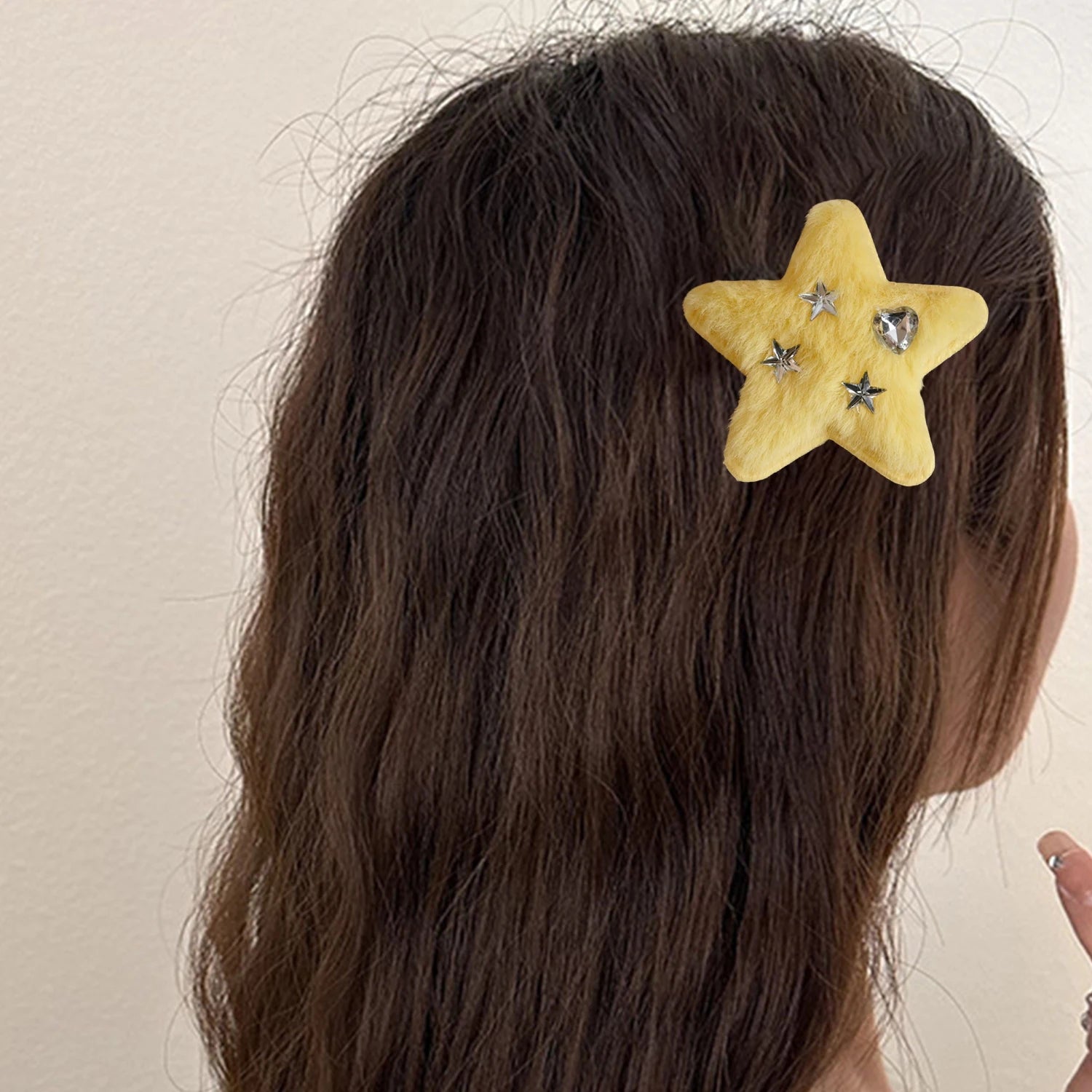 Dospita Winter Plush Star Shaped Hair Clips Barrettes Candy Color Side Bangs Snap BB Hairpin Simple Children Headwear