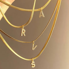 Dospita A-Z Initial Zircon Letter Pendant Necklaces for Women 18K Gold Plated Copper Crystal Necklace New High Quality Fashion Jewelry