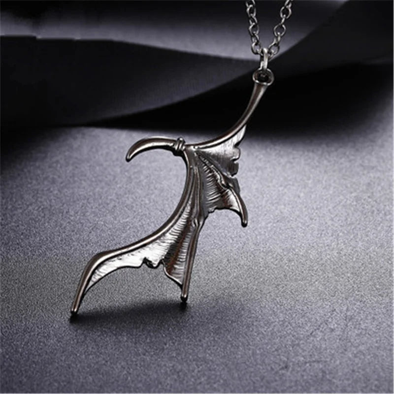 Dospita Gothic Punk Devil Wing Couple Necklace for Women Men Dragon Wing Love Heart Pendant Necklace Friendship Necklaces Family Jewelry