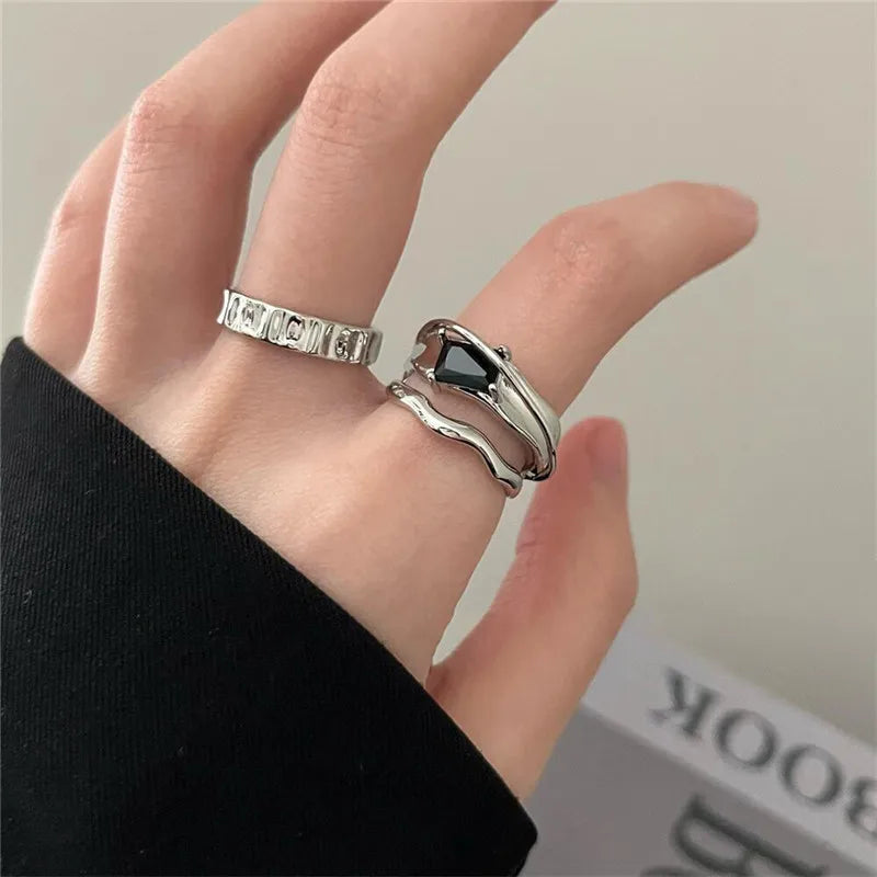 Dospita  -  2pcs/set Women Rings Exaggerated Lines Rings for Women Fashion Simple Distorted Geometric Party Statement Designer Jewelry