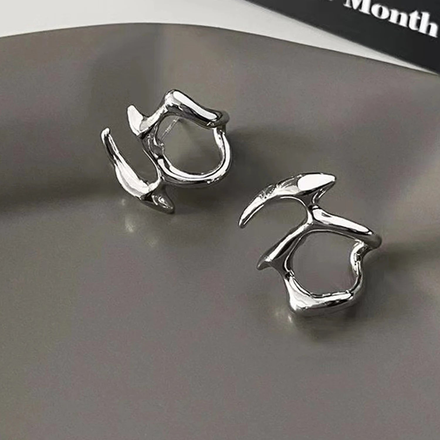 Dospita Silver Color Irregular Liquid Metal Stud Earrings HipHop Punk Fashion Personality Y2k Earring Teens Girl Travel Accessories