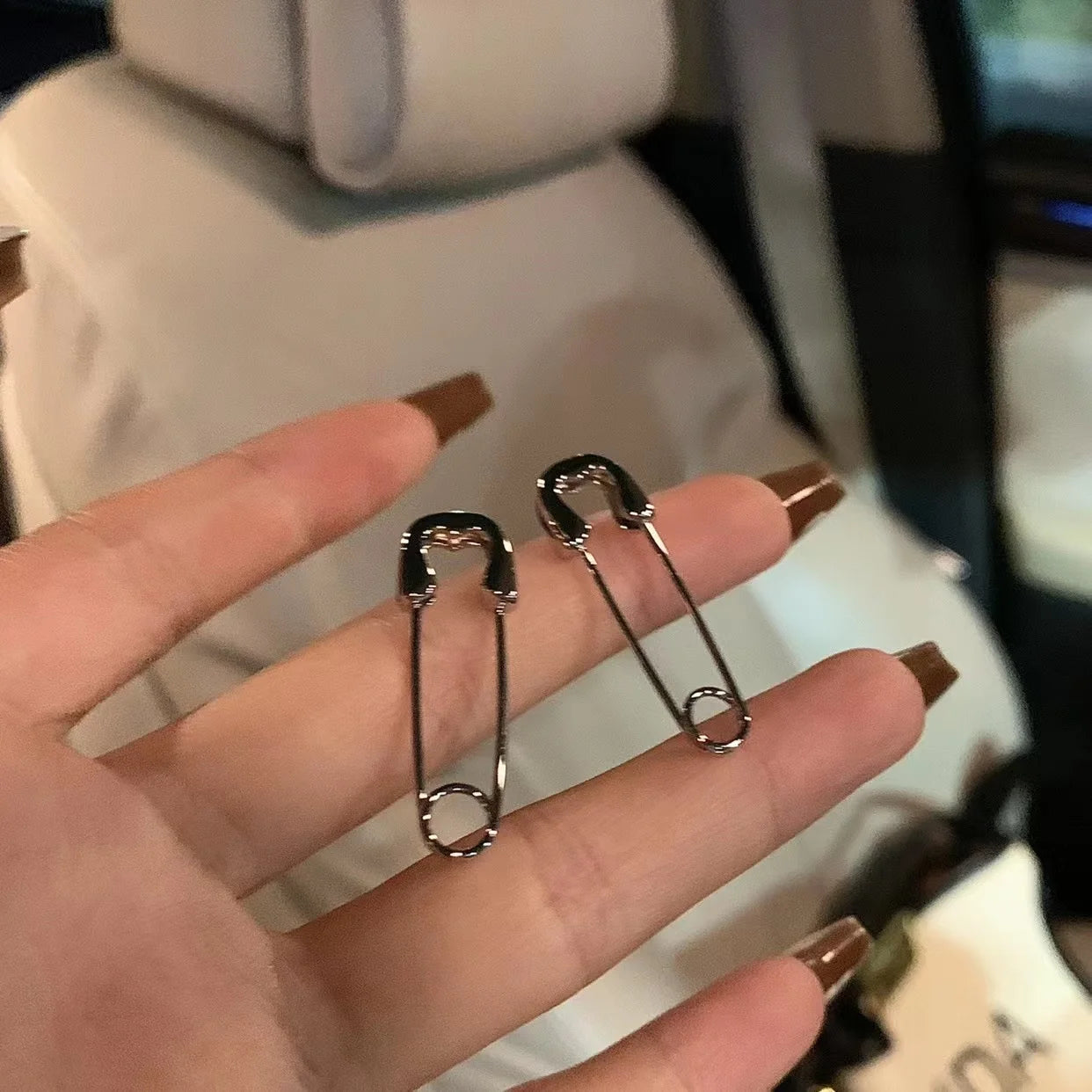 Dospita Creative Unisex Punk Rock Style Safety Pin Ear Hook Stud Earrings Stainless Steel Pin Earring Jewelry for Women Men