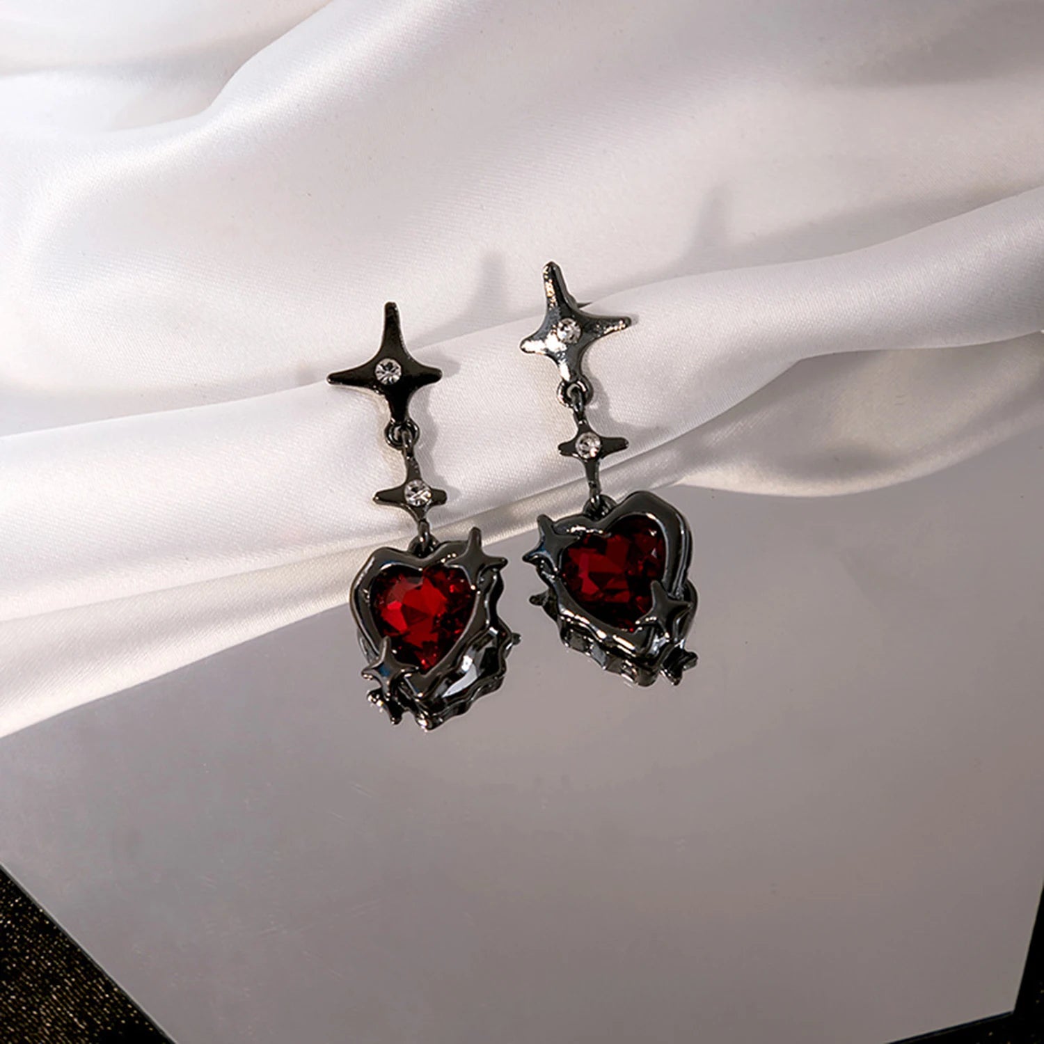 Dospita Goth Liquid Heart Cross Star Pendant Earrings Y2K Red Zircon Love Dangle Earring Gothic Irregular New Tassel Earrings